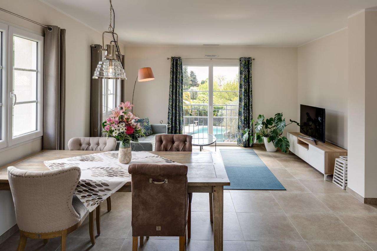 Luxurious And Spacious Apartment In The Heart Of The Cote D'Azur โรกฟอร์-เลส์-แปงส์ ภายนอก รูปภาพ