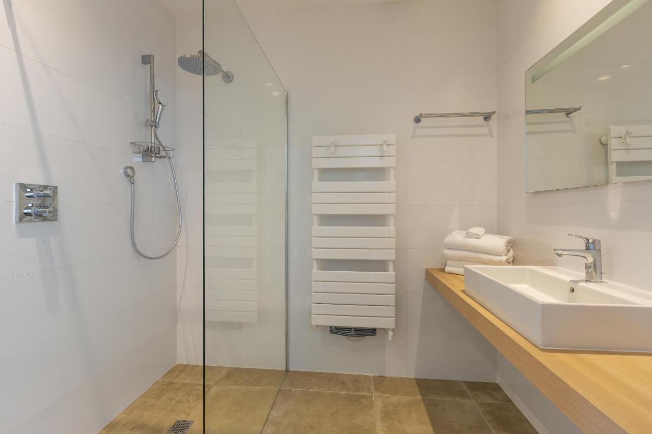 Luxurious And Spacious Apartment In The Heart Of The Cote D'Azur โรกฟอร์-เลส์-แปงส์ ภายนอก รูปภาพ