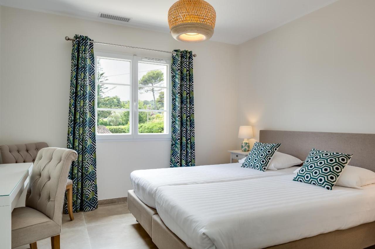 Luxurious And Spacious Apartment In The Heart Of The Cote D'Azur โรกฟอร์-เลส์-แปงส์ ภายนอก รูปภาพ