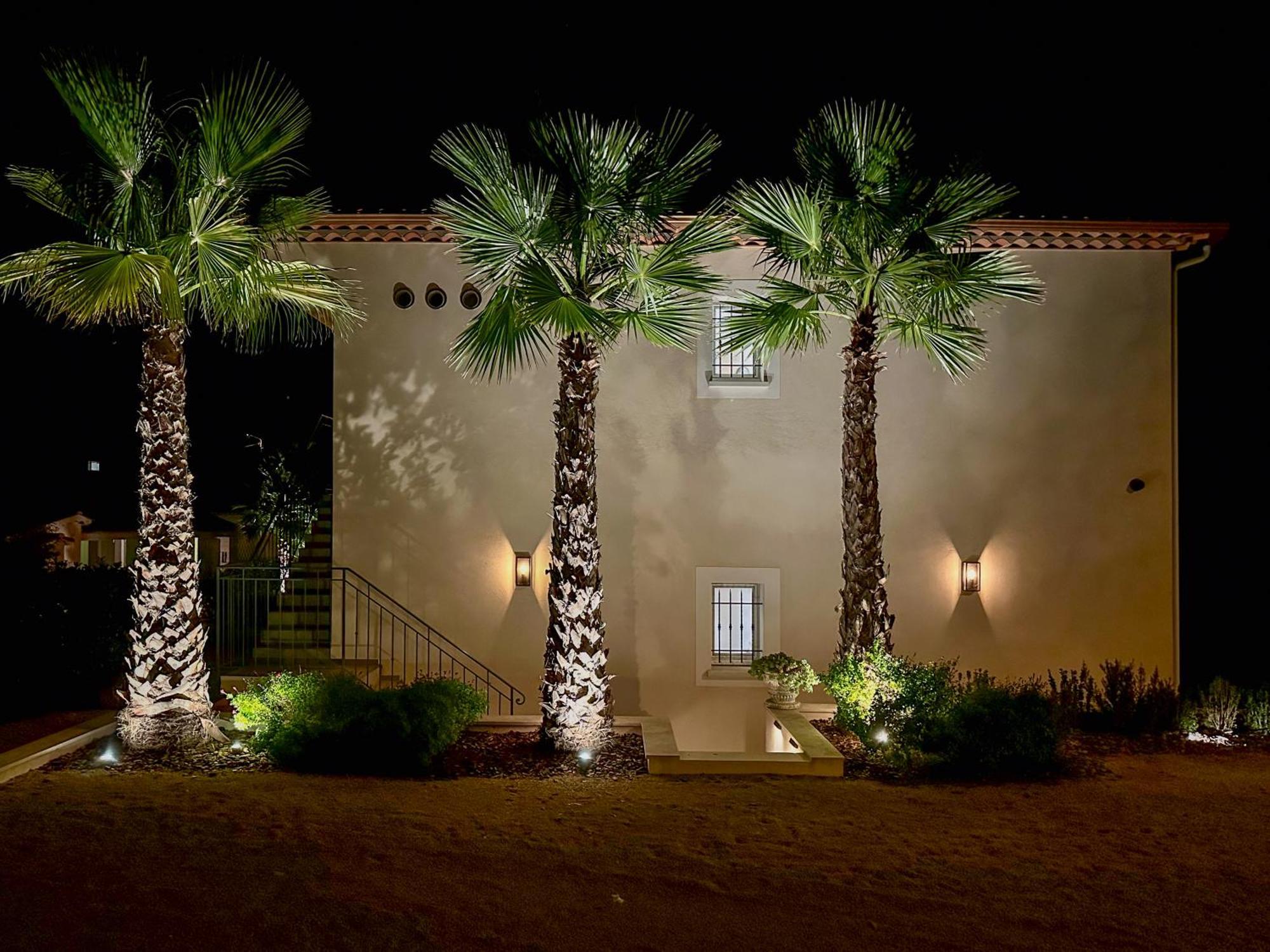 Luxurious And Spacious Apartment In The Heart Of The Cote D'Azur โรกฟอร์-เลส์-แปงส์ ภายนอก รูปภาพ